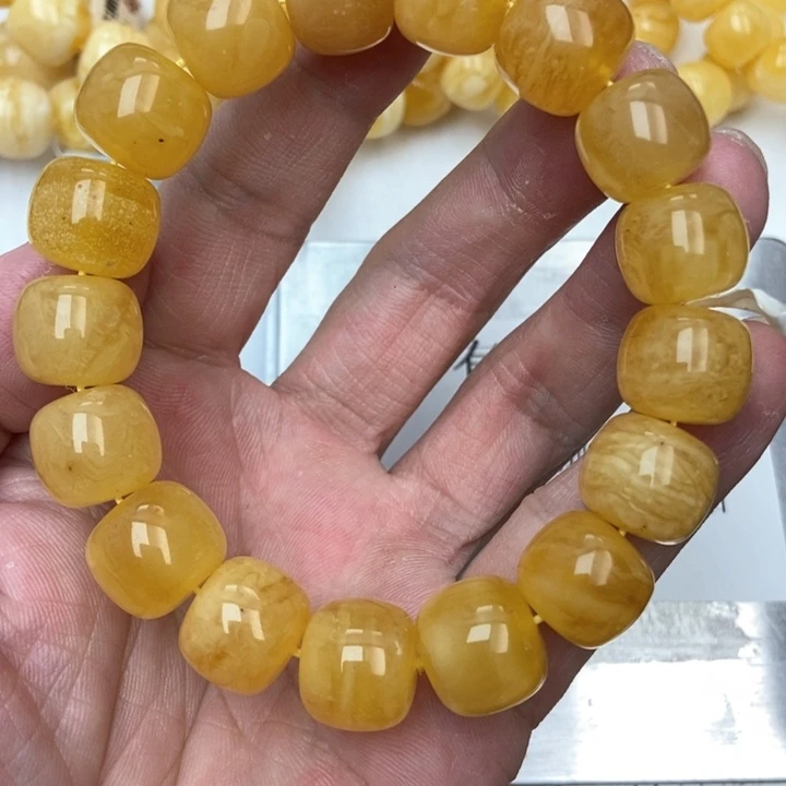 琥珀未镶嵌珠宝奇石20