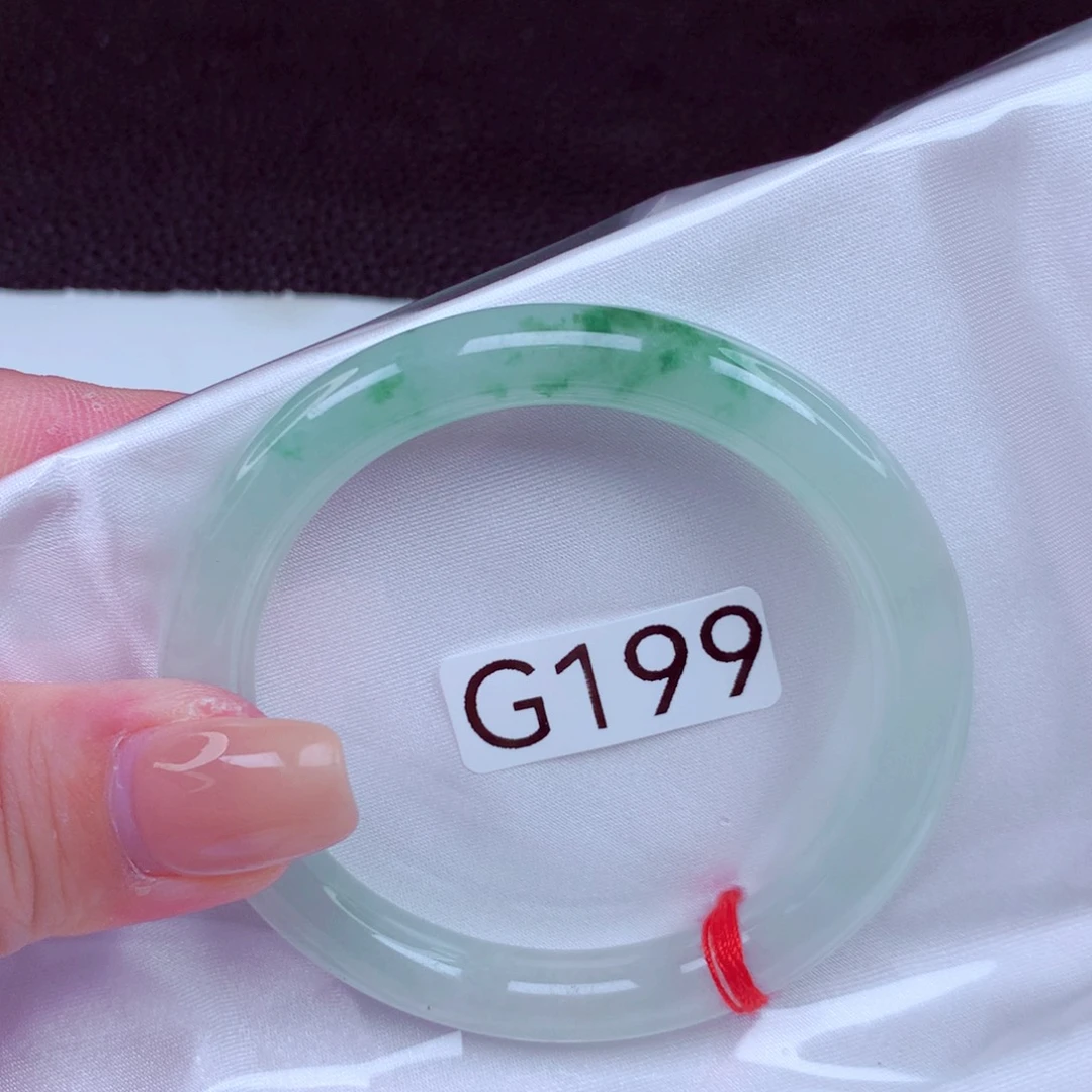 翡翠未镶嵌手镯手镯