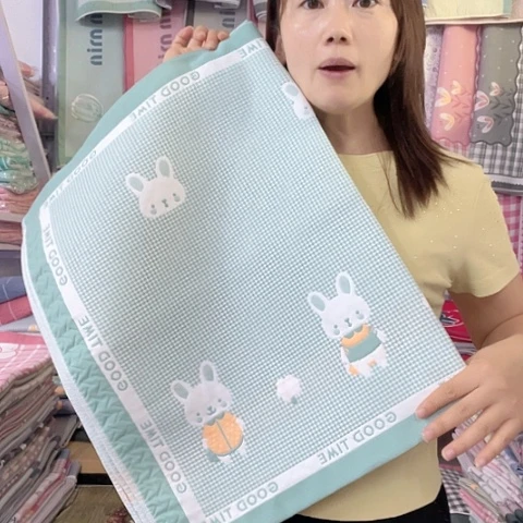 棉纱布棉绿色小兔子