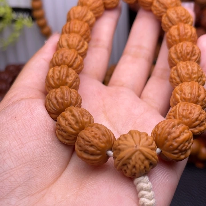 猴头核桃吊坠大三16