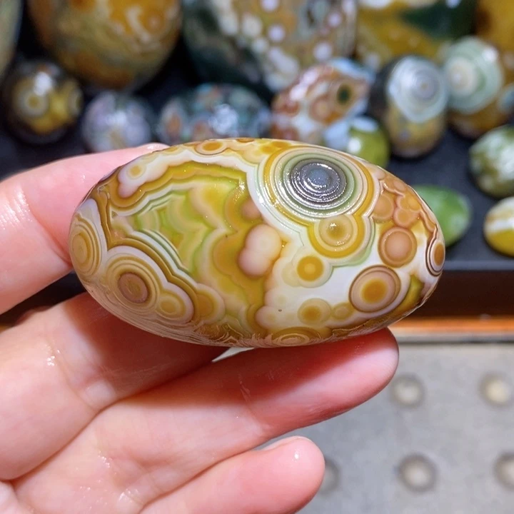 未镶嵌玛瑙/玉髓珠宝半成品8