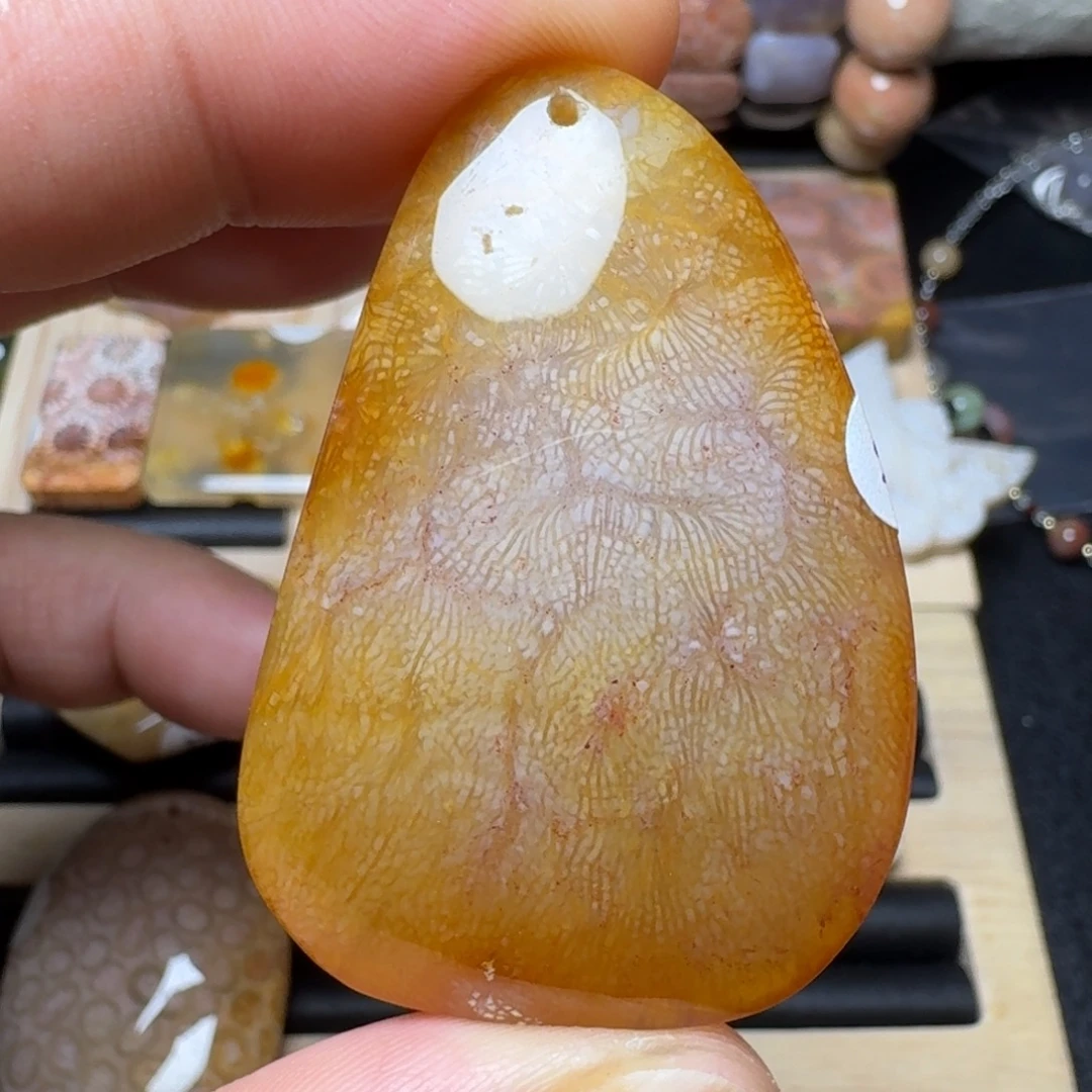 硅化玉未镶嵌纯天然色有机玉石保真色