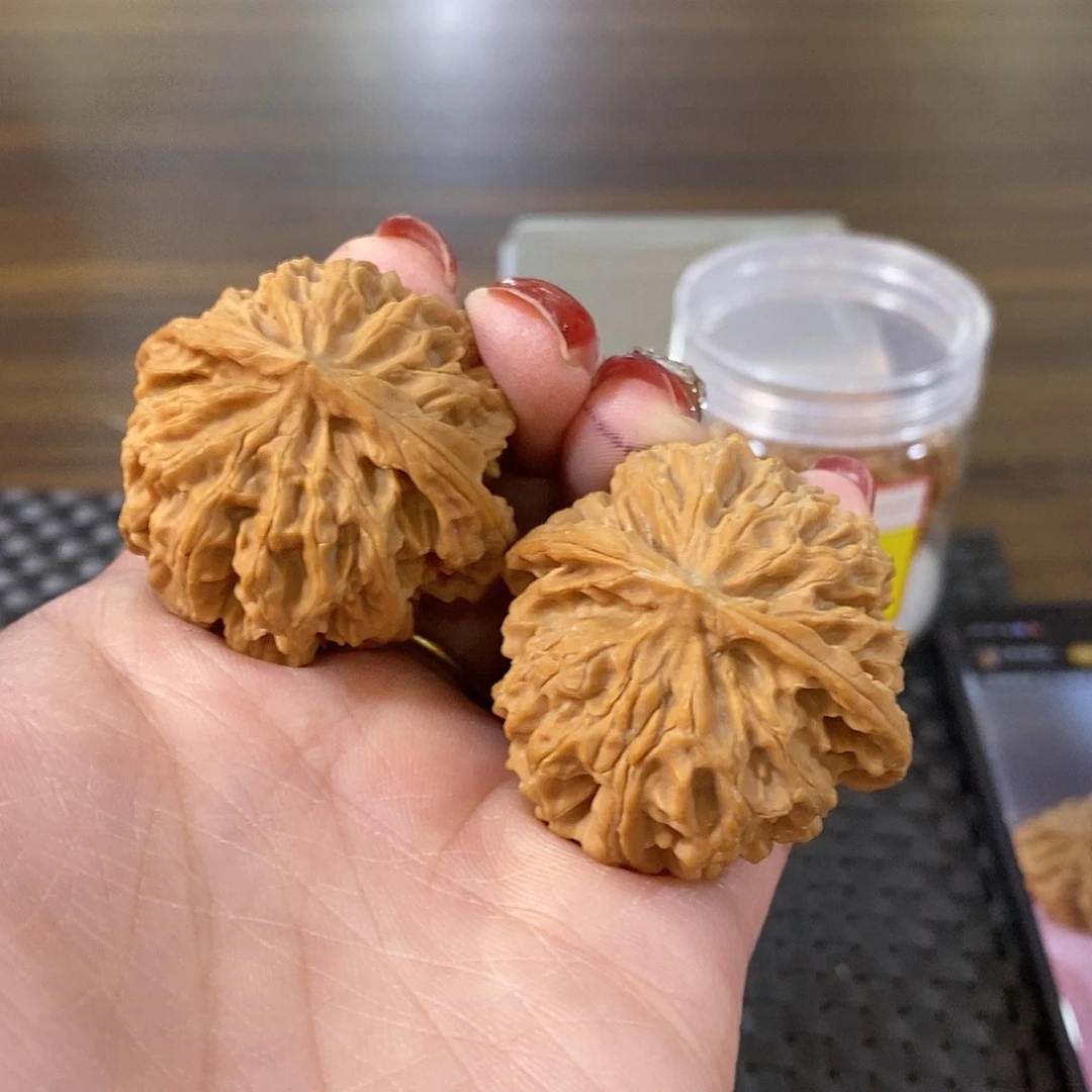 文玩核桃吊坠苹果41