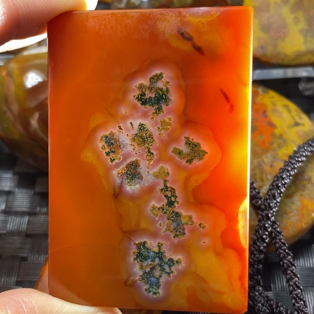 玛瑙/玉髓颈饰未镶嵌