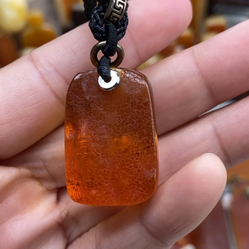 【闪购商品】琥珀颈饰未镶嵌