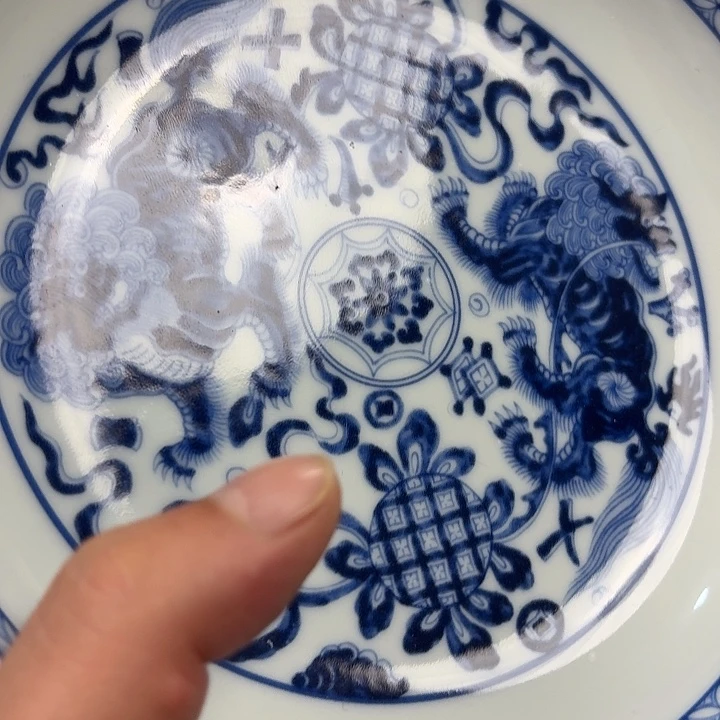 瓷片青花狮子大胡乘景德镇