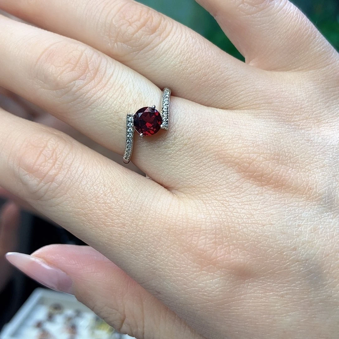 石榴石戒指银S925镶嵌