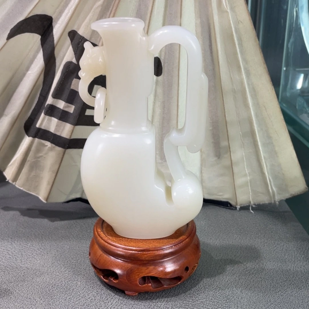 未镶嵌和田玉摆件