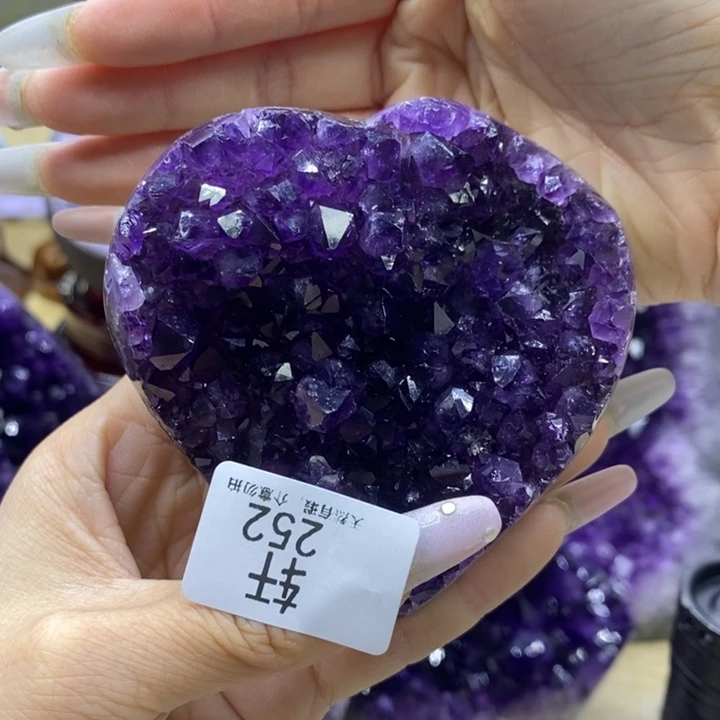 未镶嵌紫晶大型摆件（非配饰）