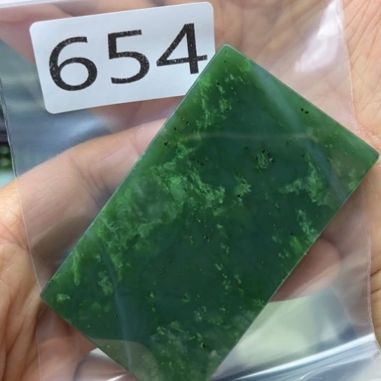 和田玉未镶嵌珠宝半成品