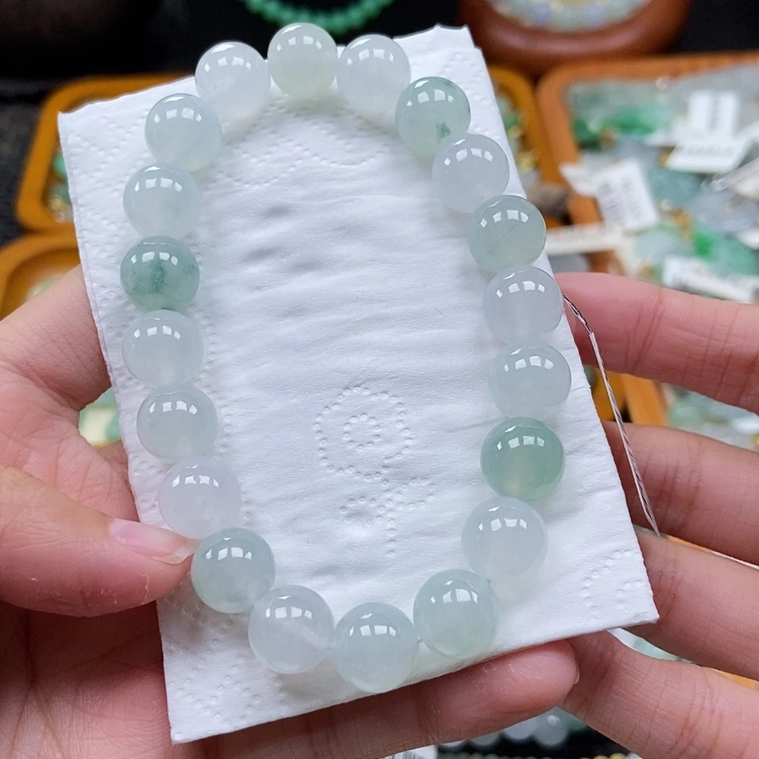 未镶嵌挂件翡翠闪