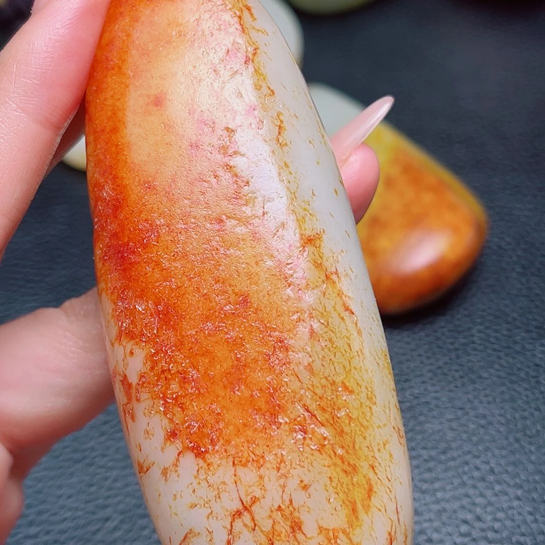 和田玉未镶嵌挂件李**房