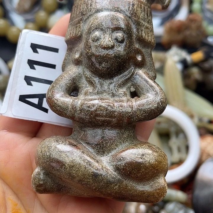 蛇纹石玉未镶嵌挂件