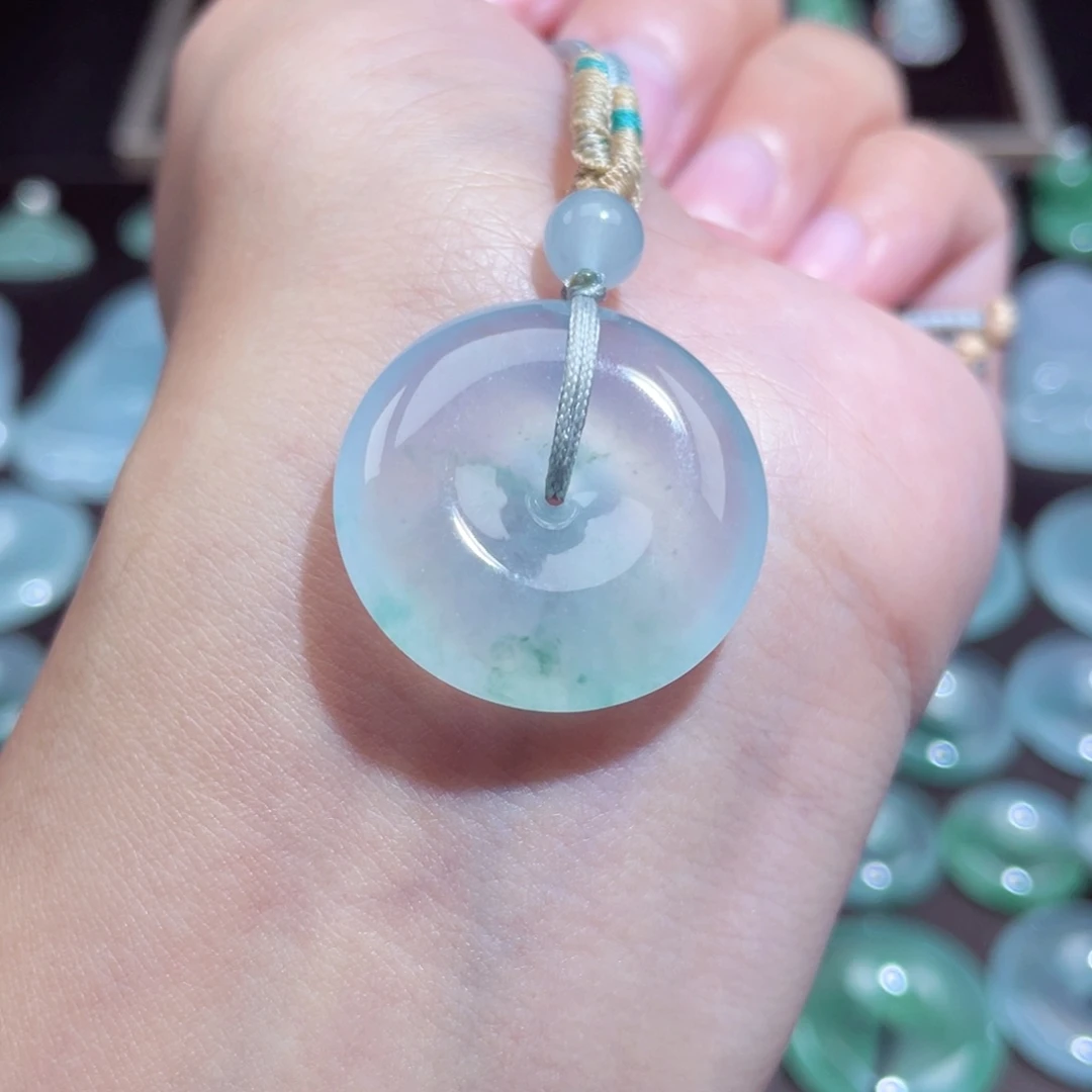 颈饰未镶嵌翡翠扣子