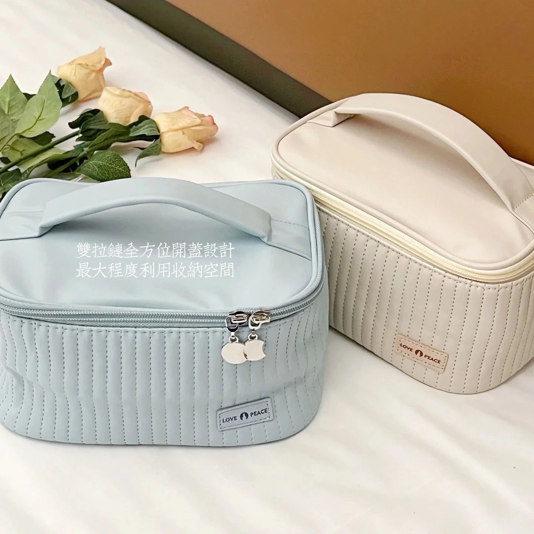 化妆包女手提便携大容量新款旅行洗漱用品护肤品收纳包可爱高级HR