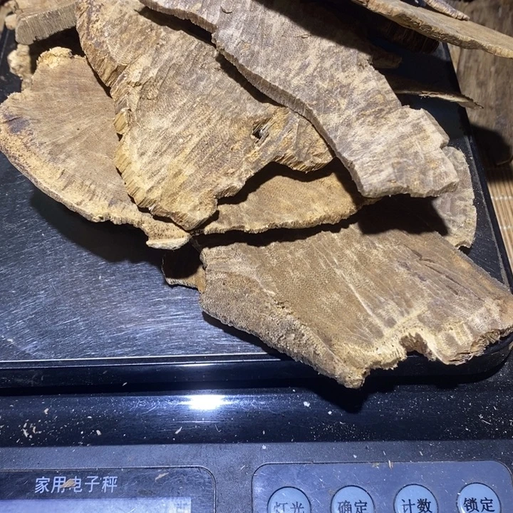 沉香碎屑沉香海南