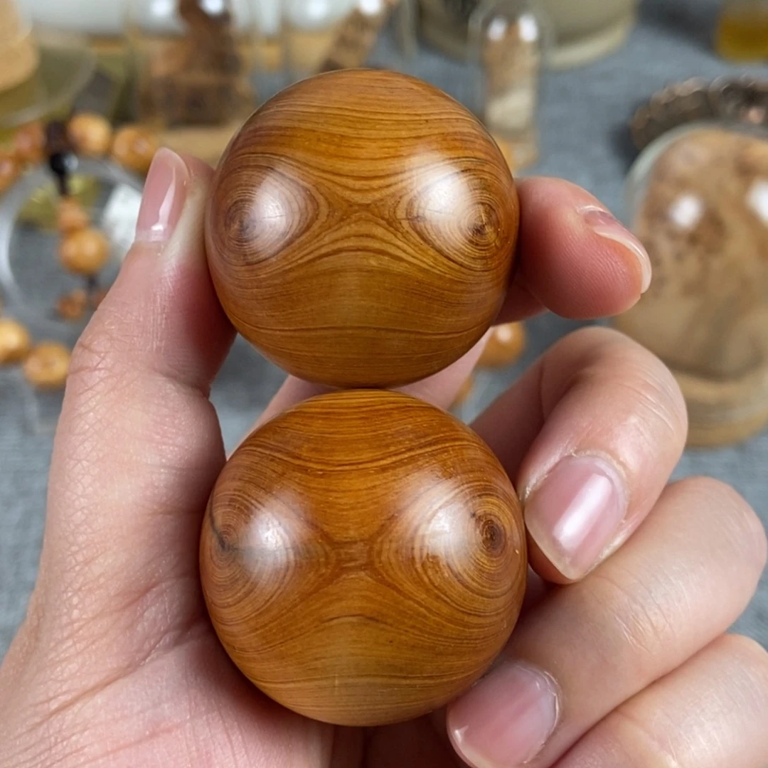 柏木（崖柏）把件北太行骨料保健球对眼4.0好料精品