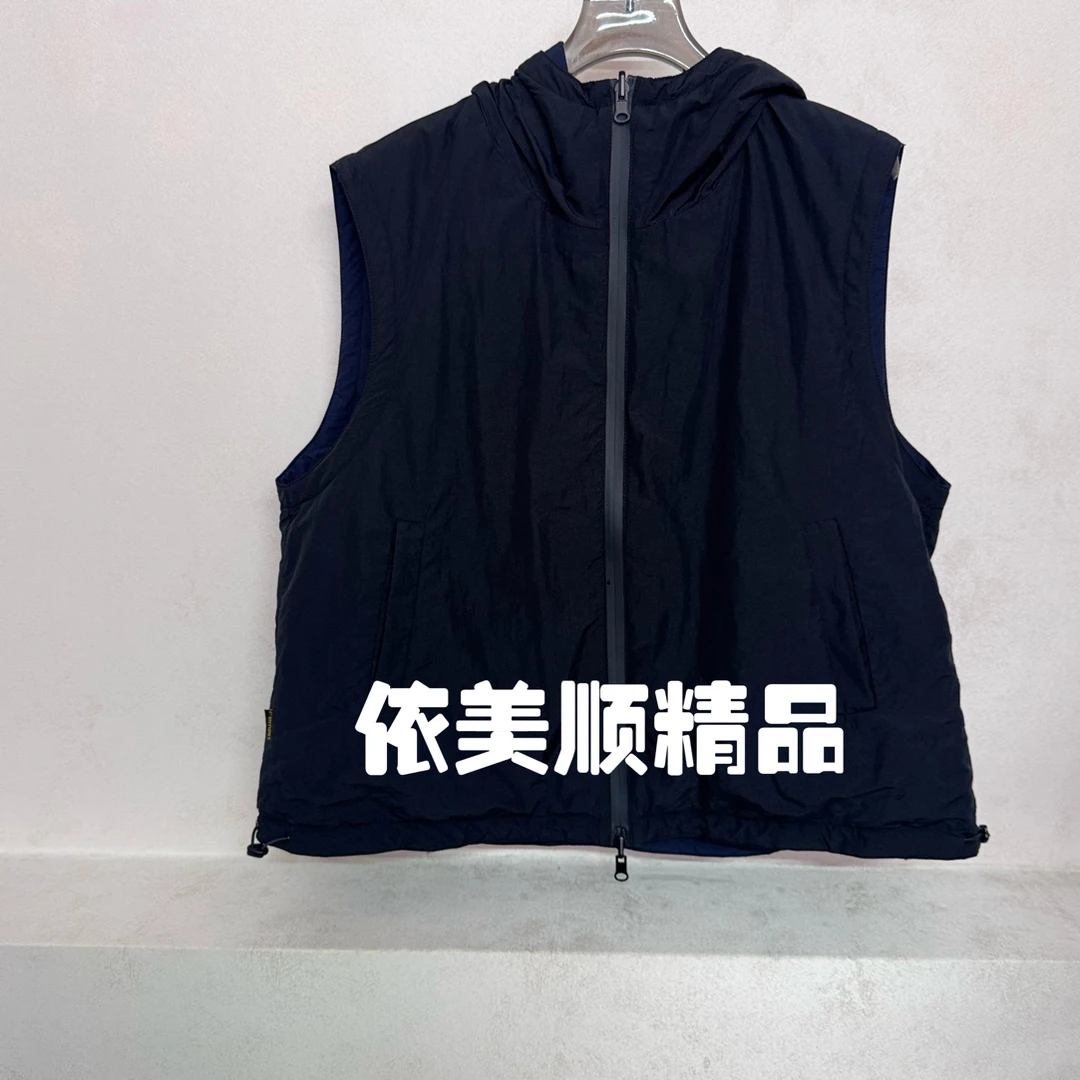 依美顺精品251918减龄休闲厚款连帽拼接常规款双面穿马甲宽松秋冬