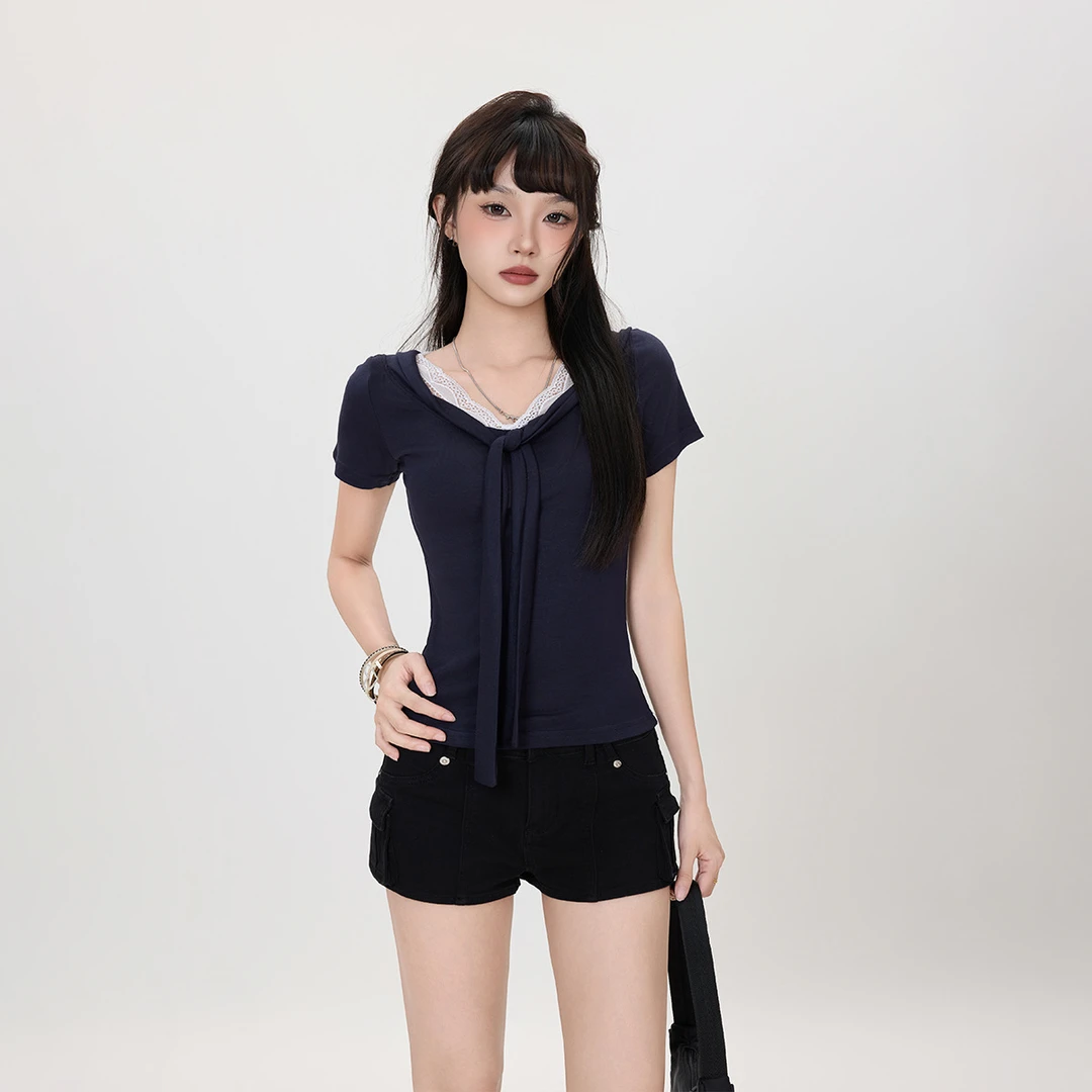 纯棉V领蕾丝拼接美式正肩辣妹修身收腰显身材女夏季别致漂亮上衣