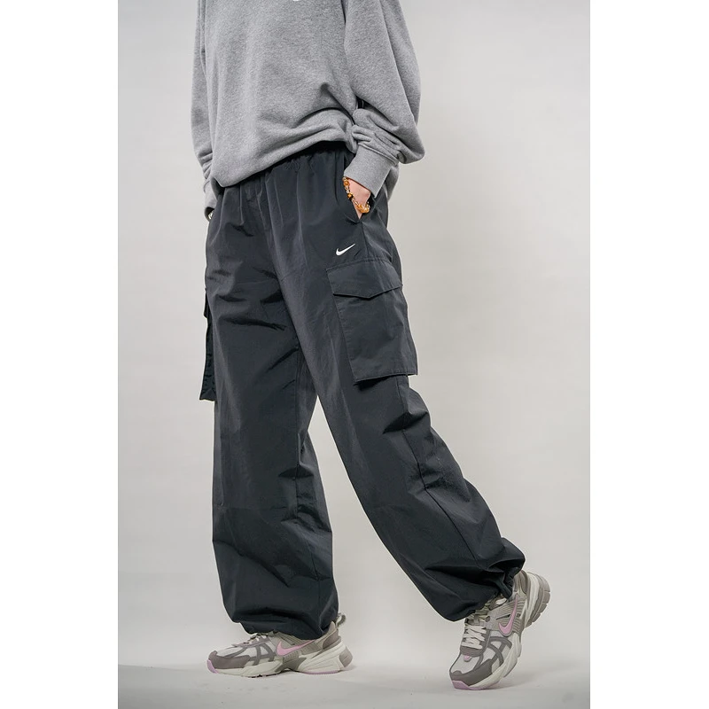 耐克（NIKE）女子休闲潮流运动长裤HM6977-010