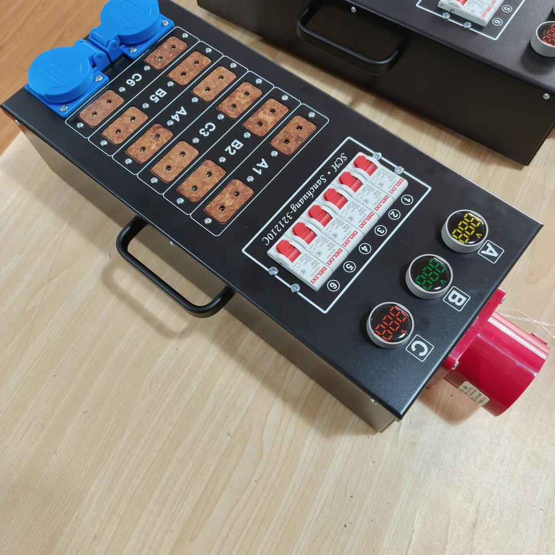 380v三相电12路10A直通箱移动电源箱硅箱舞台灯光光束灯接线盒32a