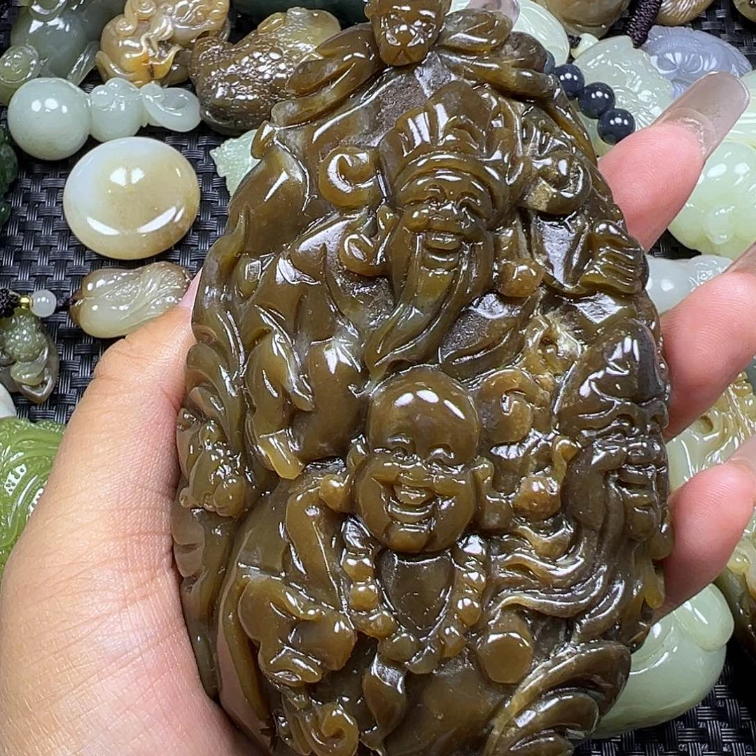 和田玉未镶嵌颈饰