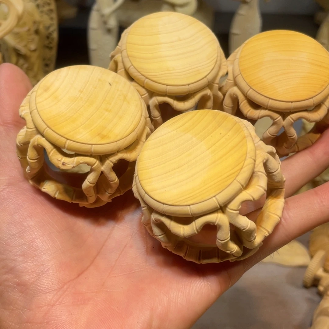 继***跳黄杨木4个手工凳子