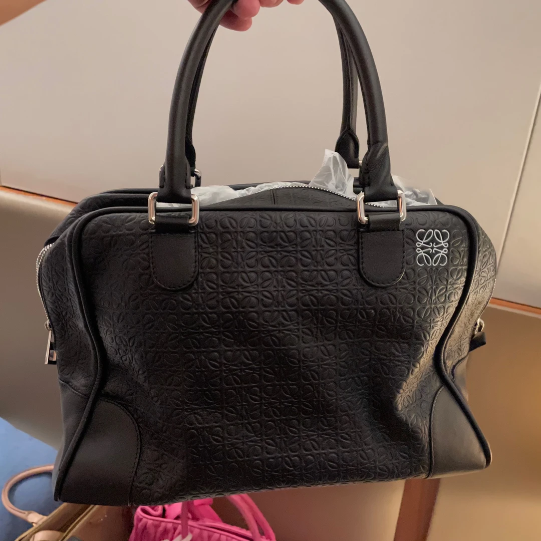 95新 LOEWE/罗意威 小野专属/95新/罗意威/单肩包/DC8395