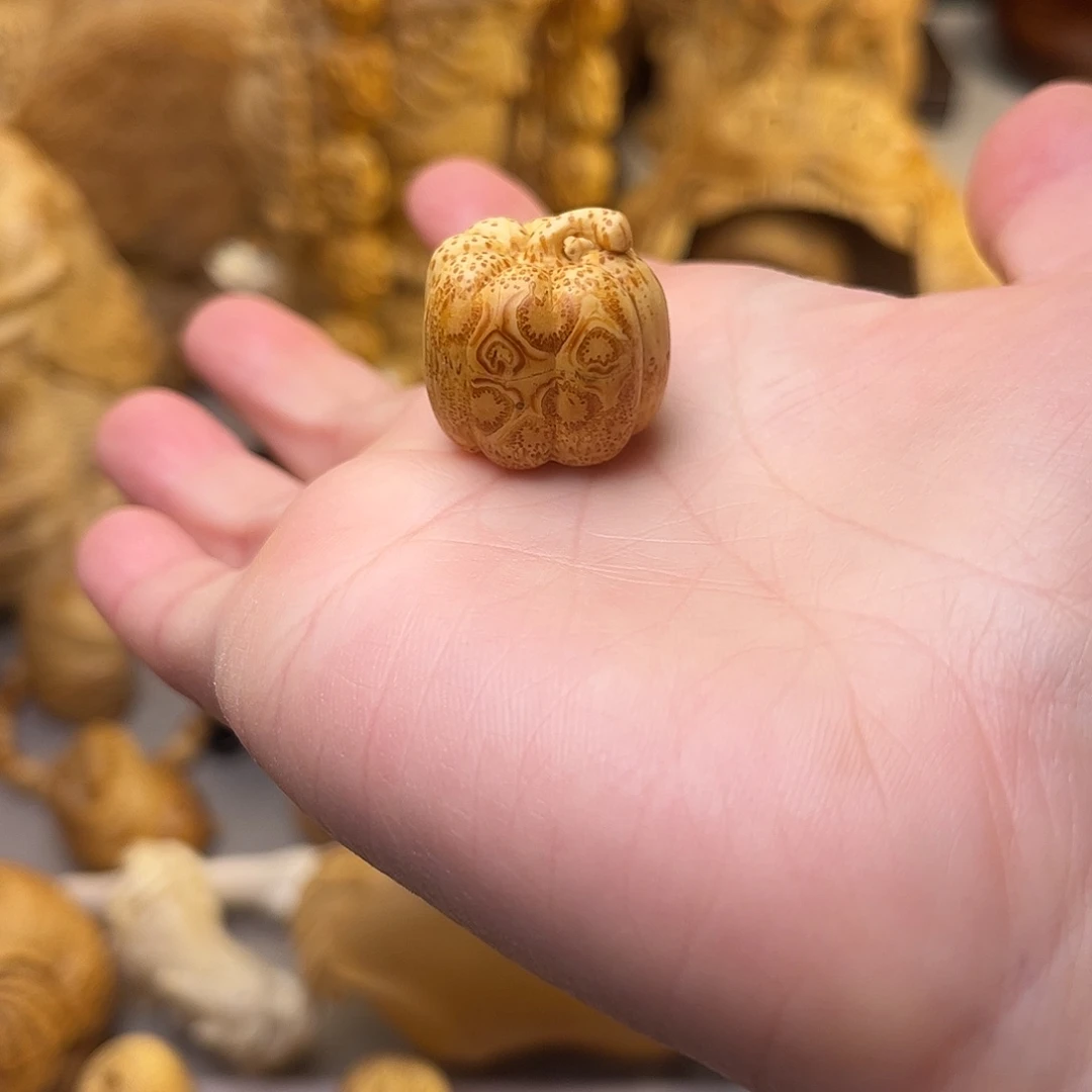 竹竹根的雕刻艺术