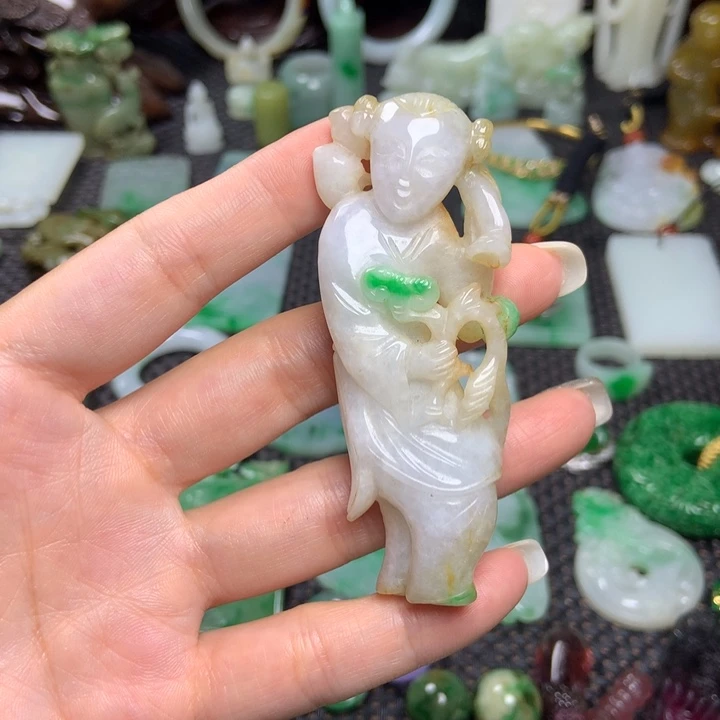 种***人翡翠挂件未镶嵌清