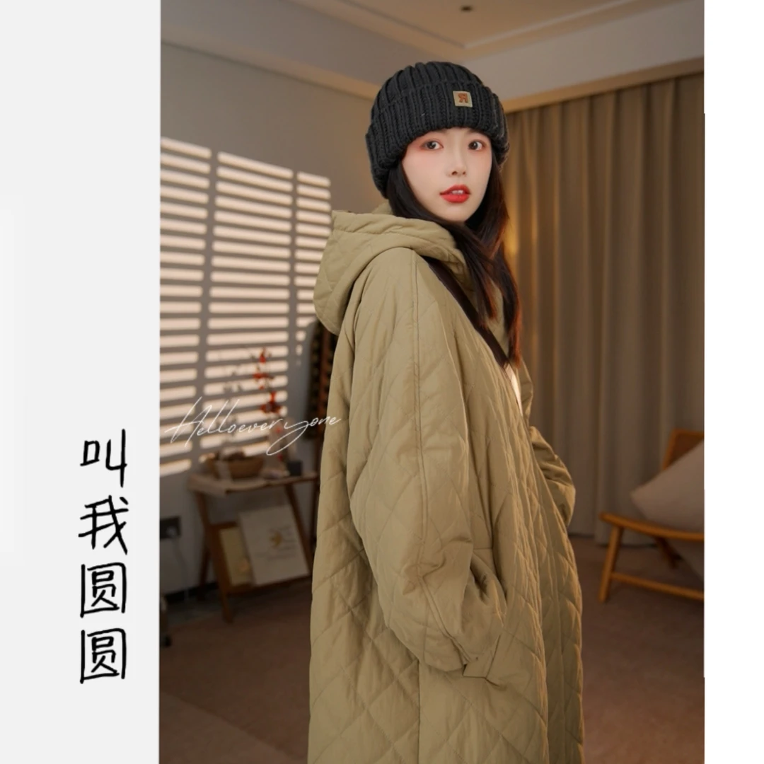 圆圆【阿尔卑斯】 时尚百搭休闲菱格连帽插肩袖外套 YY 9748