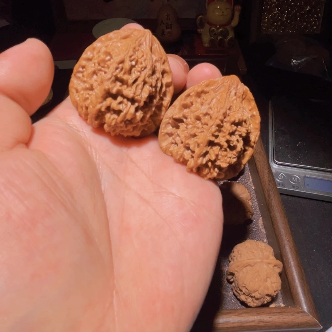 瑞金文玩核桃百花山满天星