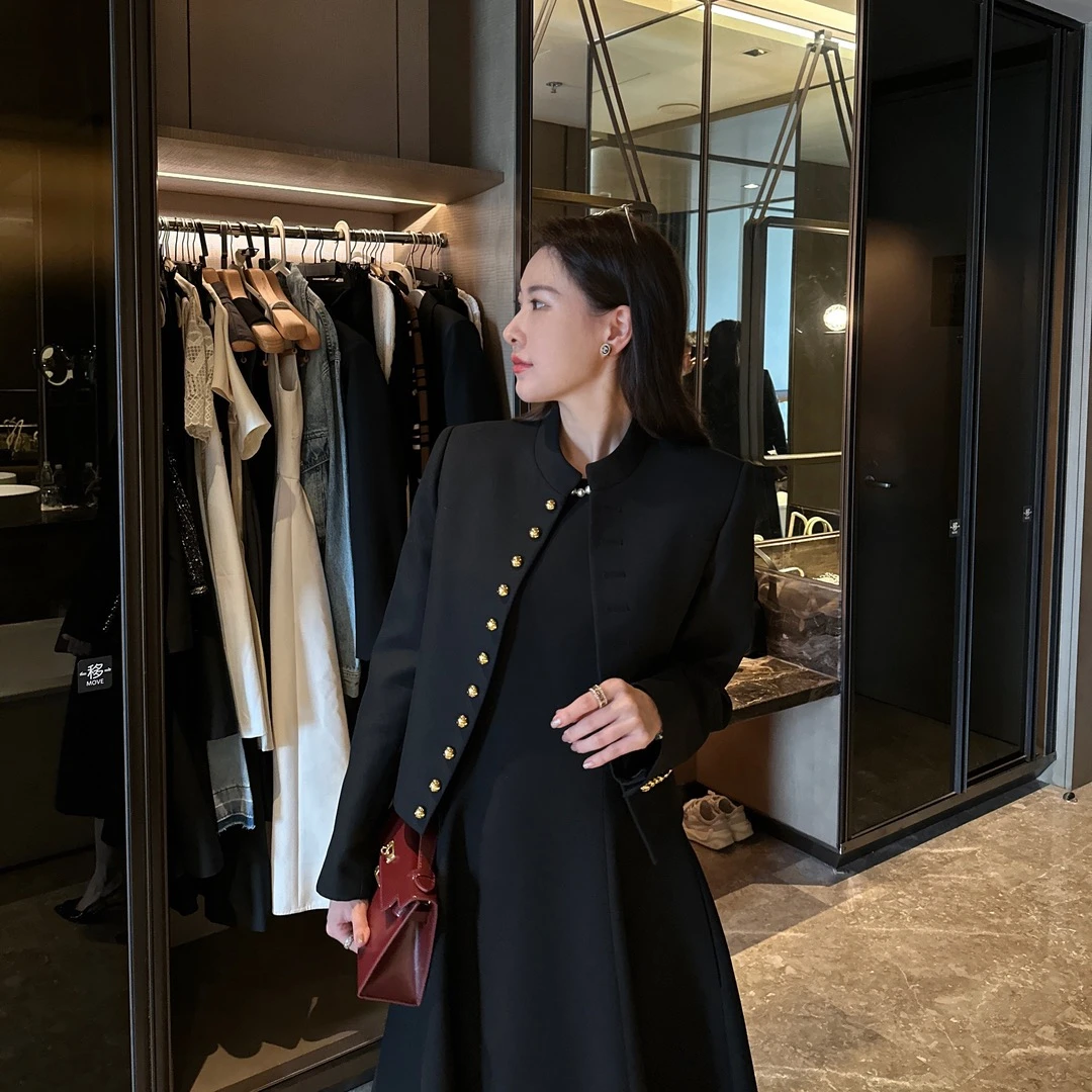 3【清】【米卡私服】【银河闪耀】显瘦方领设计感西装黑色