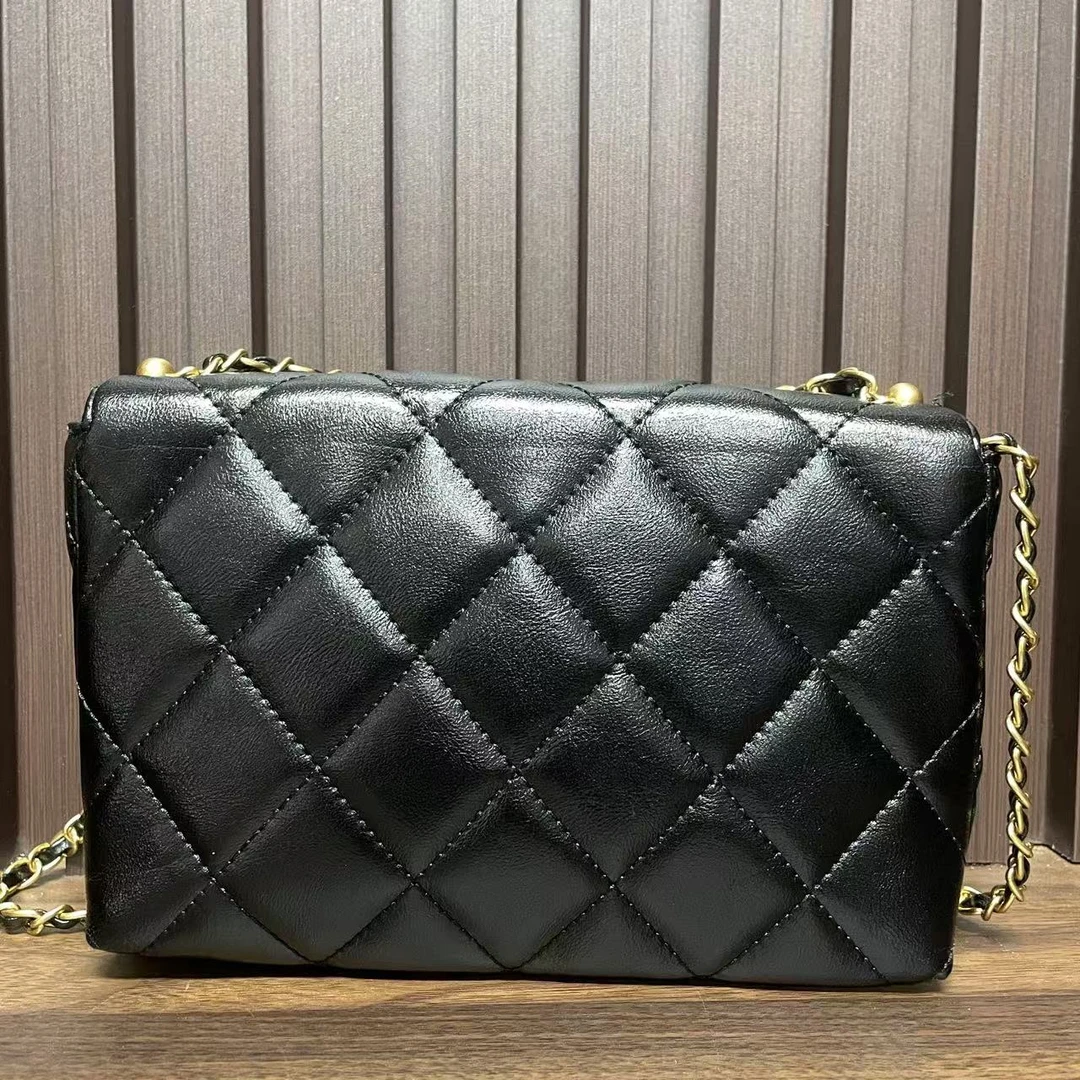 时尚新款真皮女包中号手提包包斜挎包珍珠 10864 23CM 黑色