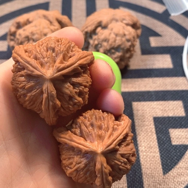 吊坠文玩核桃三棱全品