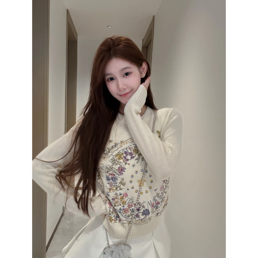 【Meng服饰】迪家重工花卉刺绣拼色设计感针织衫+半裙