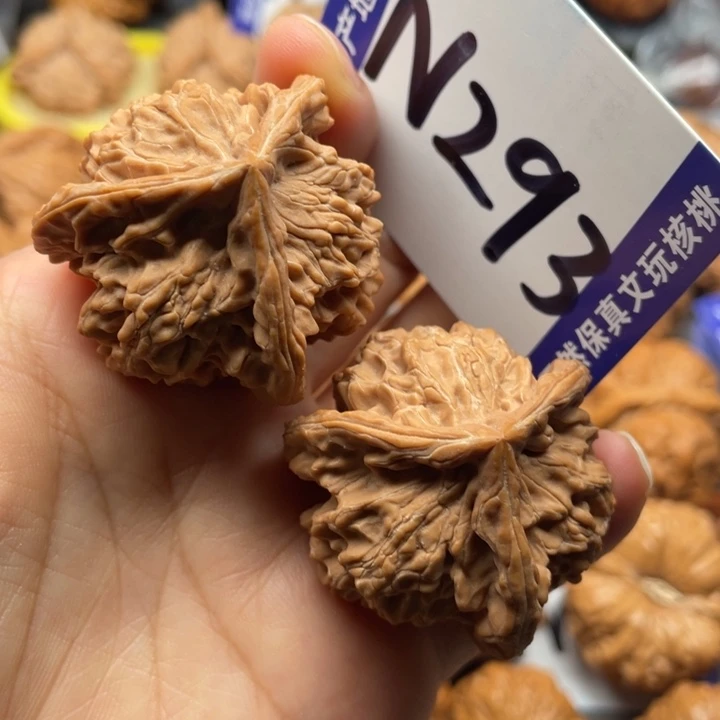 文玩核桃把件三棱39尺