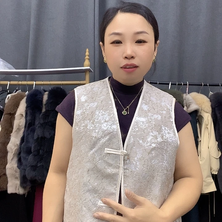 狐狸毛皮草马甲小码