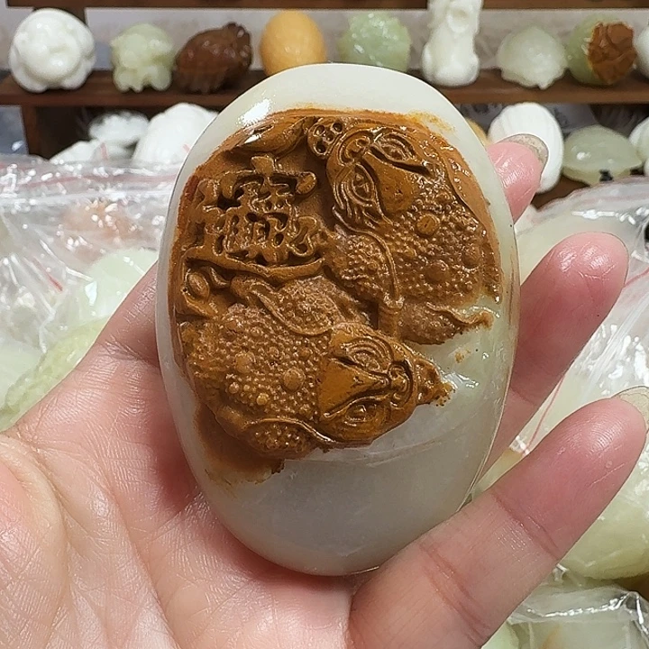 乔***哥砖雕石头手把件不退不换