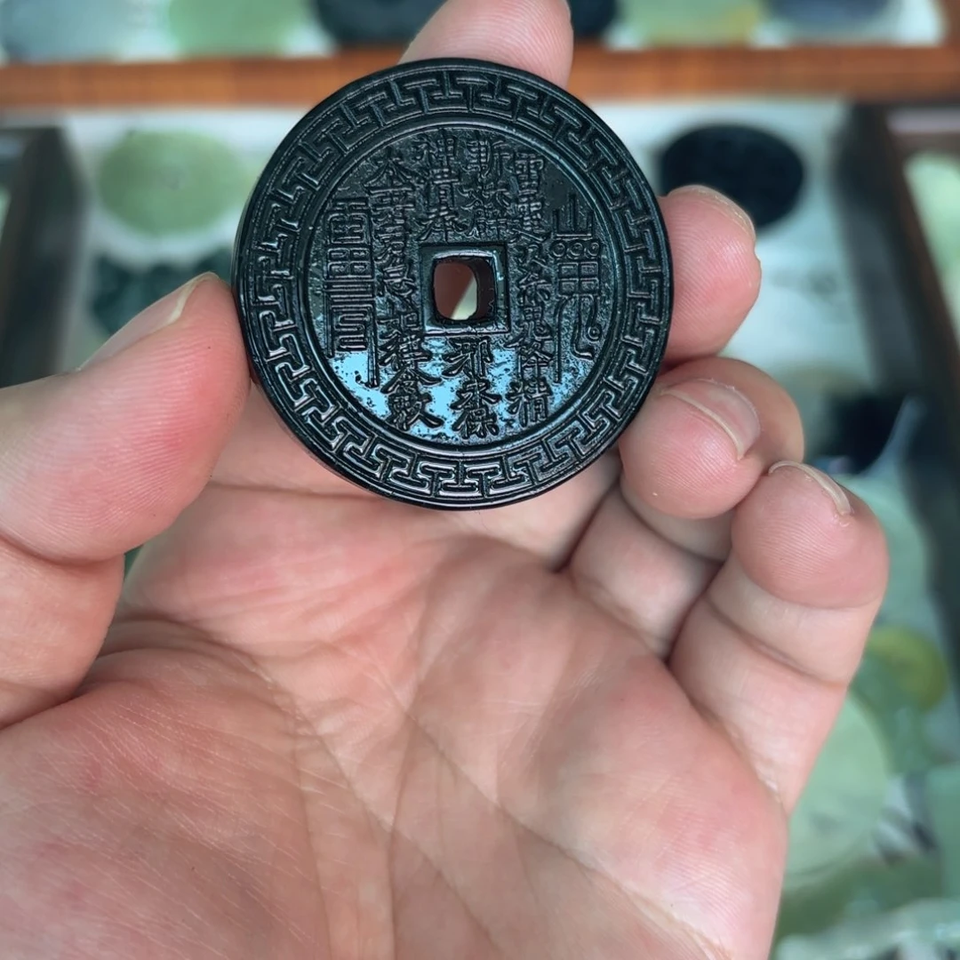 蛇纹石玉合金颈饰