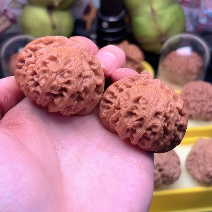 文玩核桃把件6004宫灯