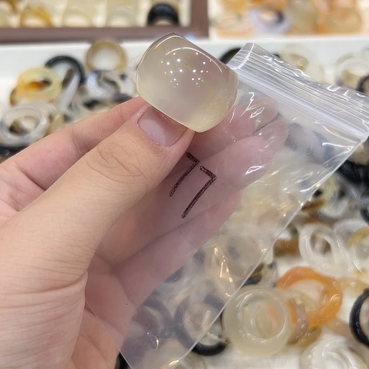 合金戒指玛瑙/玉髓77刚16