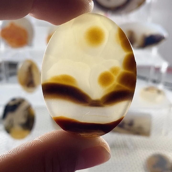 玛瑙/玉髓未镶嵌颈饰13