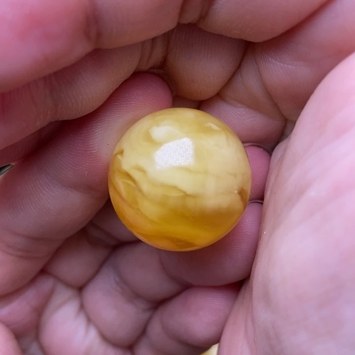 未镶嵌琥珀裸石蜜蜡8