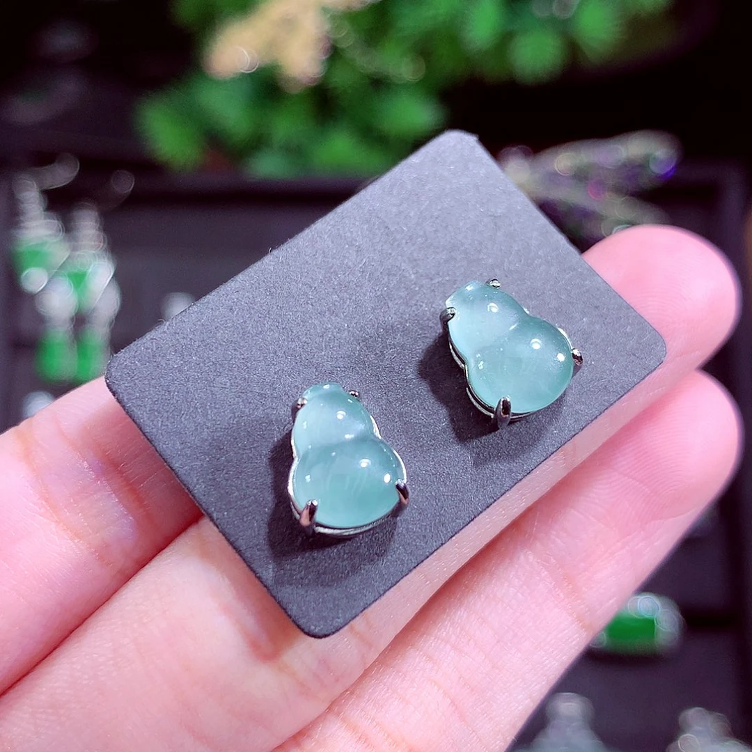 颈饰未镶嵌翡翠天然