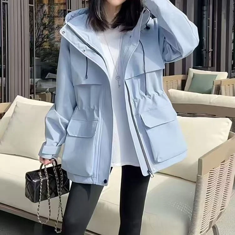 2025春秋新款女今年流行爆款连帽冲锋衣外套抽绳收腰风衣女上衣潮