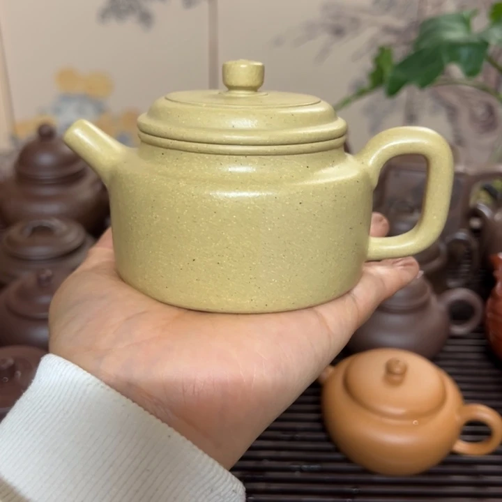 紫砂茶壶踏**山宜兴紫砂文化艺术