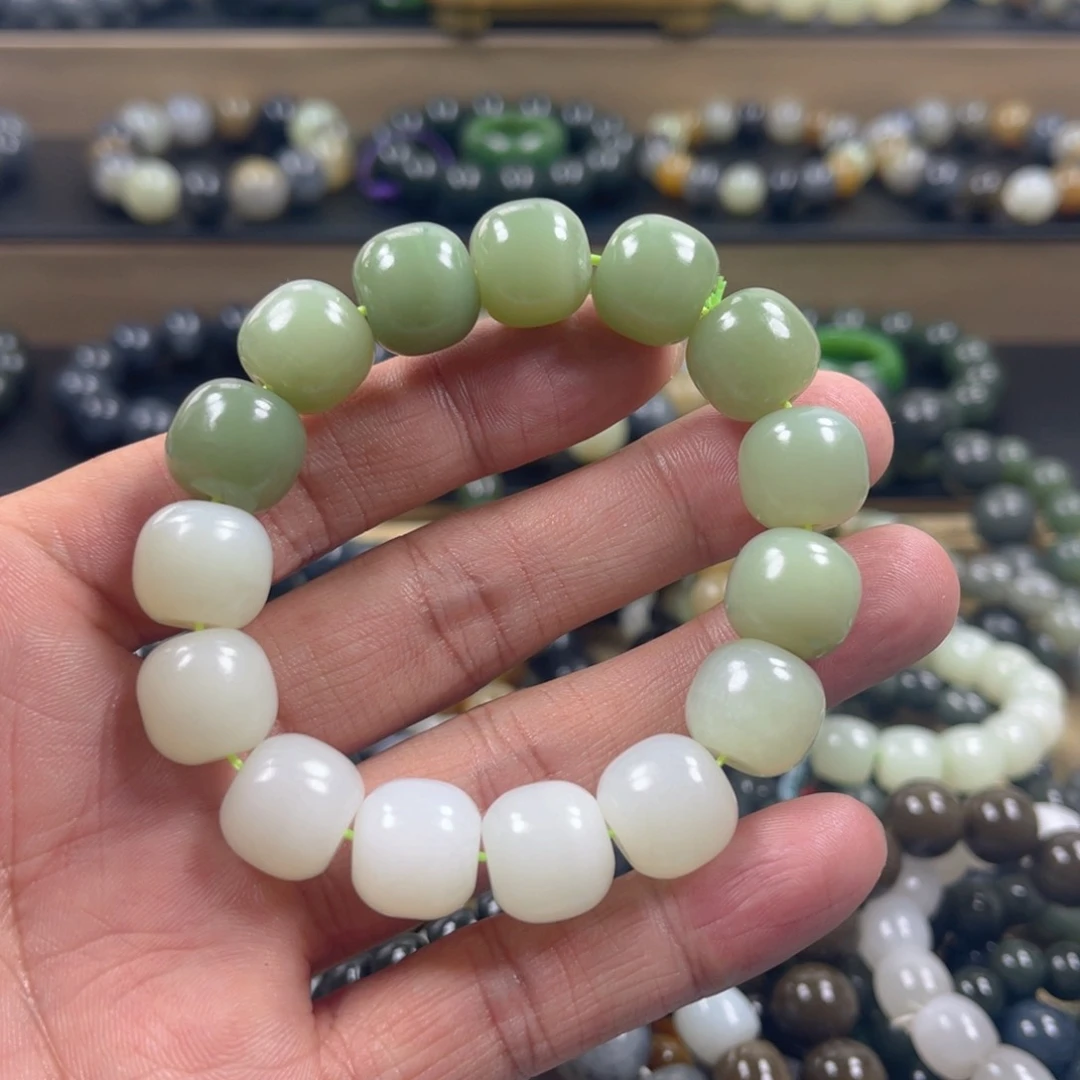 和田玉手串未镶嵌