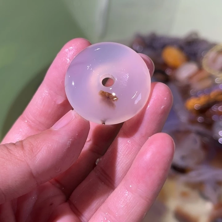 媛***冲玛瑙/玉髓颈饰未镶嵌