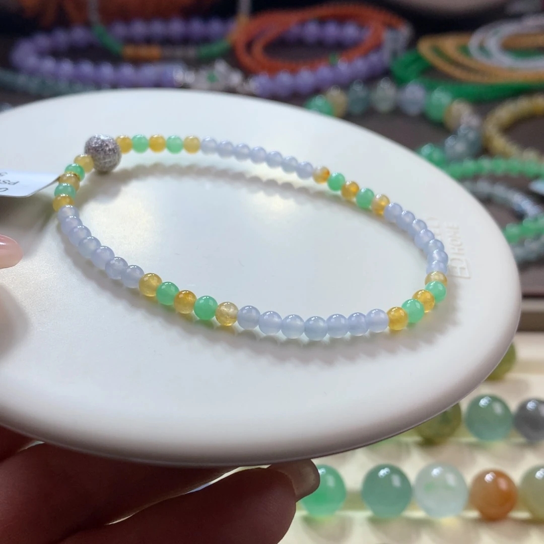 未镶嵌手链翡翠宠粉福利价，冰润三彩卡3.5